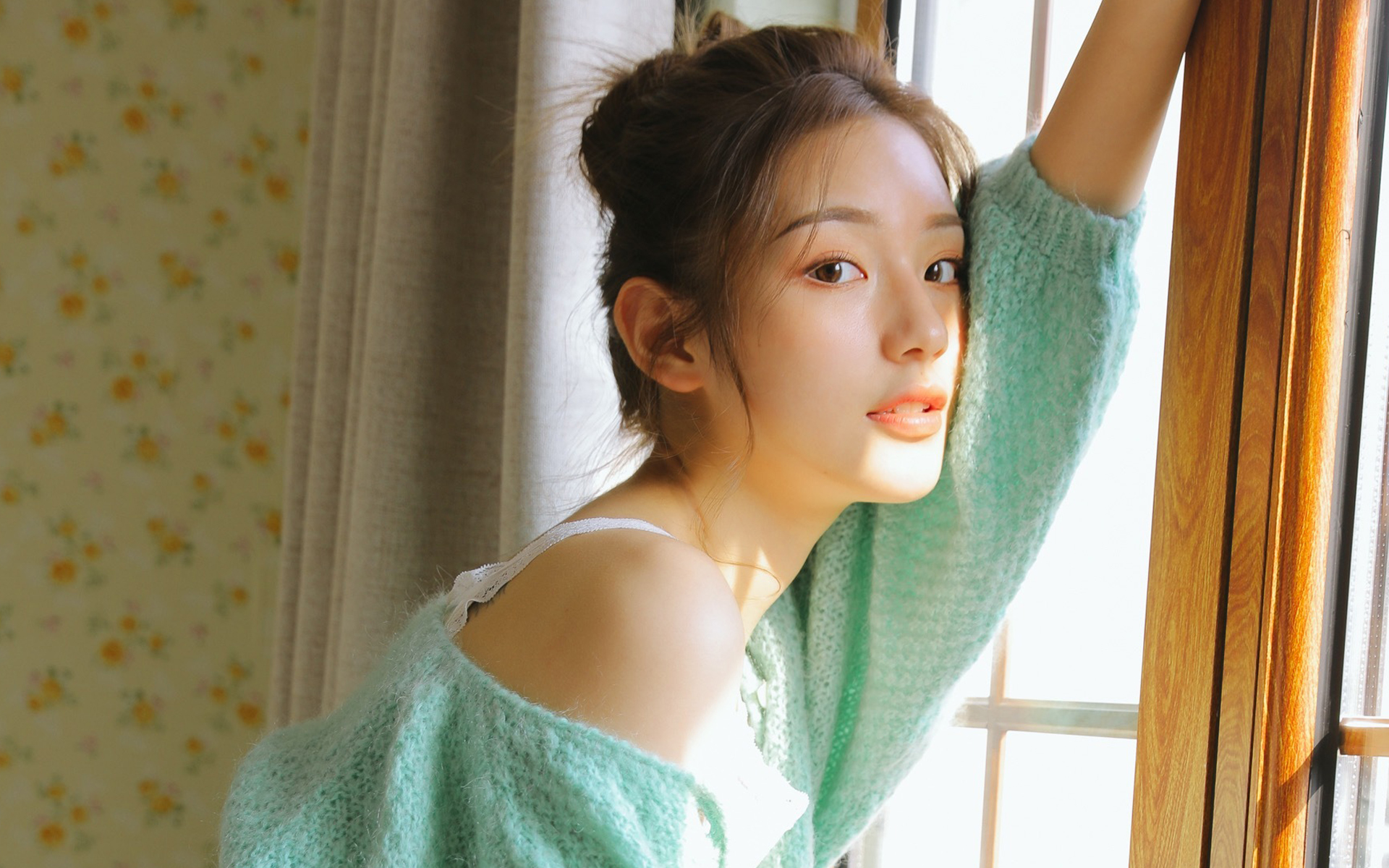 《原振侠》里的李嘉欣究竟有多美高马尾逐渐消失在校园，“鲶鱼头”更受欢迎，家长不理解也看不懂