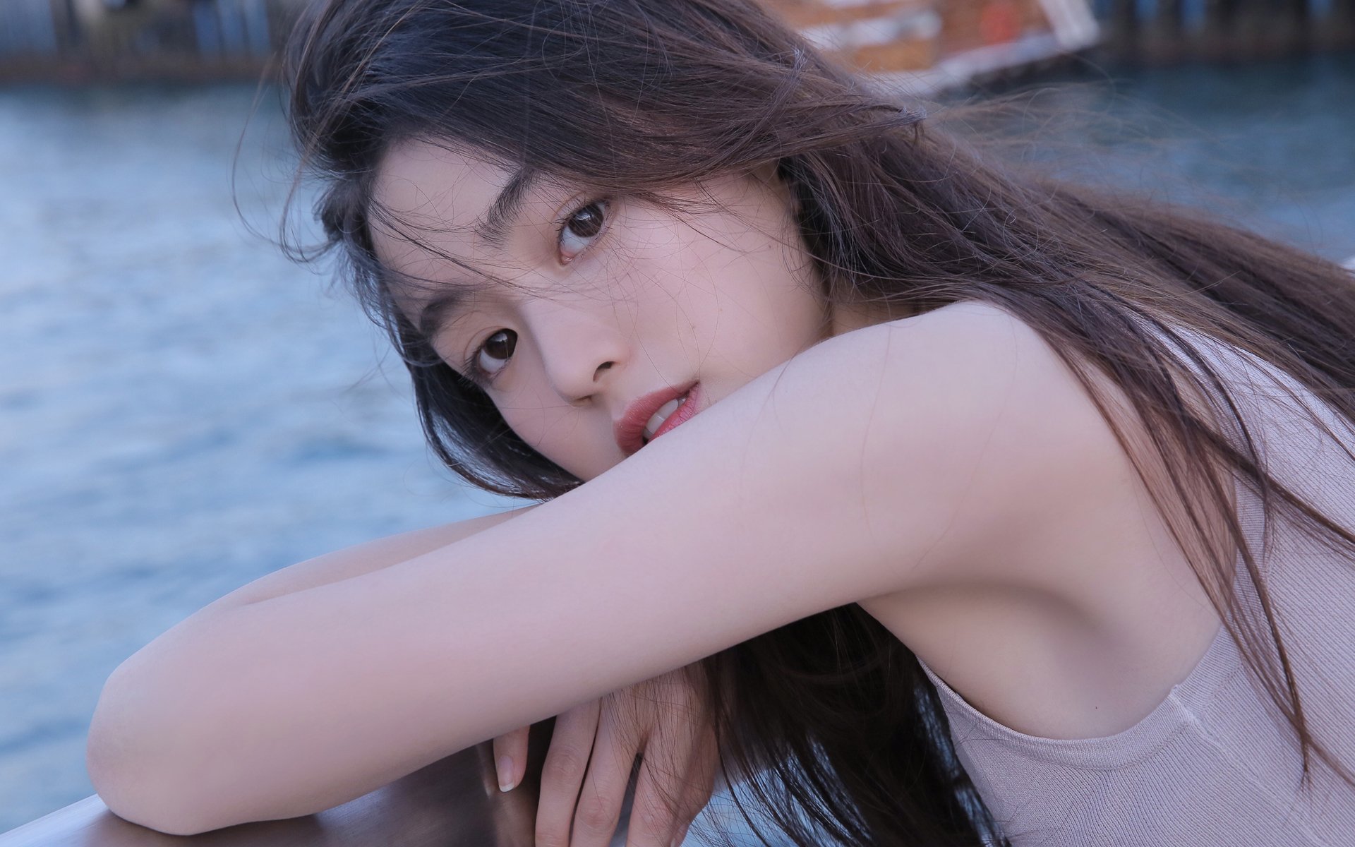 何泓姗好美，气质型美女，赵丽颖替身出道真的很励志，为你点赞！