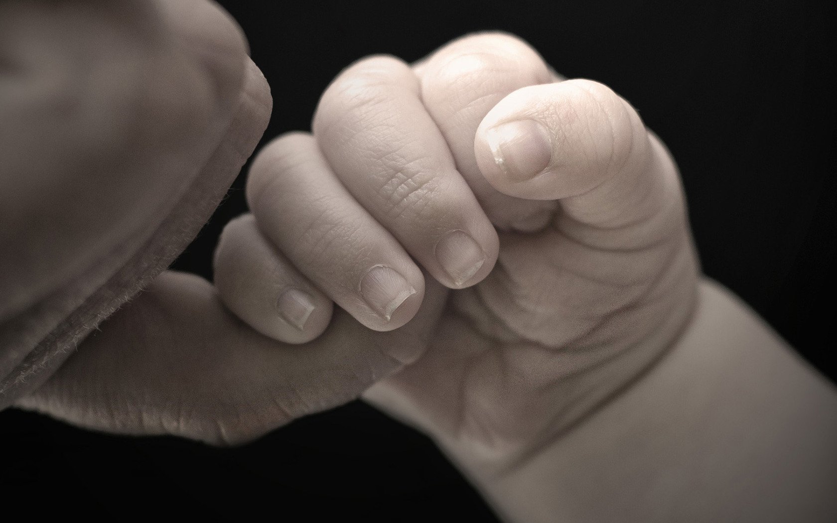 周杰伦携妻为母亲庆生，昆凌甜喊“妈妈”，婆媳罕见同框亲如母女