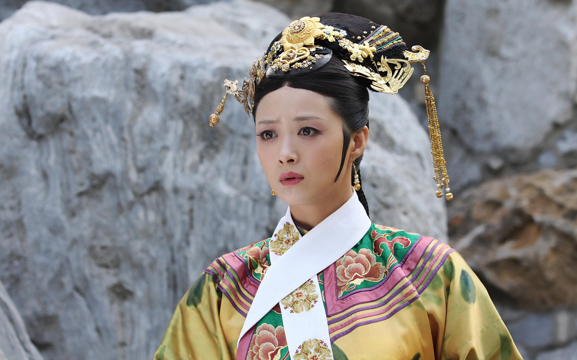 头秃眼凸，松弛显老，痴迷养生的“娘娘”孙俪，如今怎样了