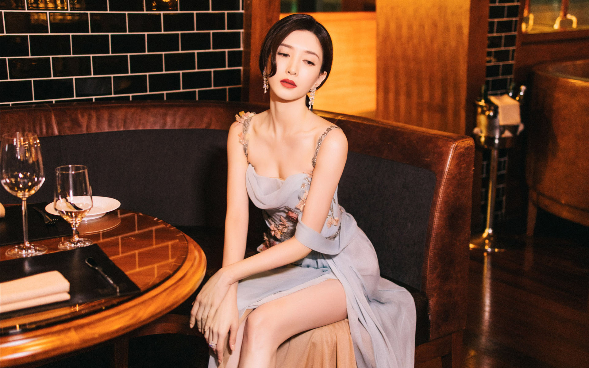 江疏影生图翻车，女明星没有素颜自由