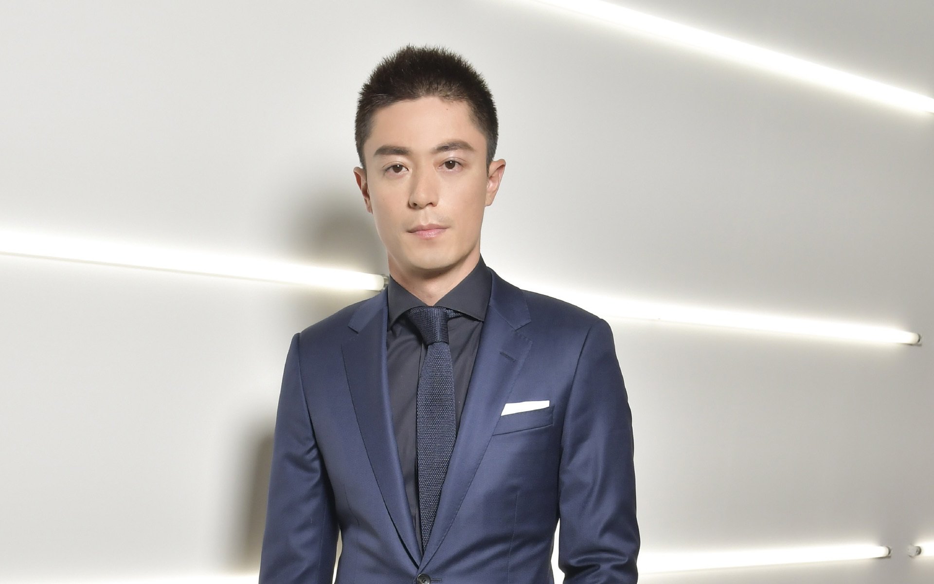 甩了古天乐霍建华后，下嫁小9岁丑男，陈乔恩领证一年后悔了吗？天生坏种！被判10年的李天一出狱后，令人作呕的一幕还是出现了