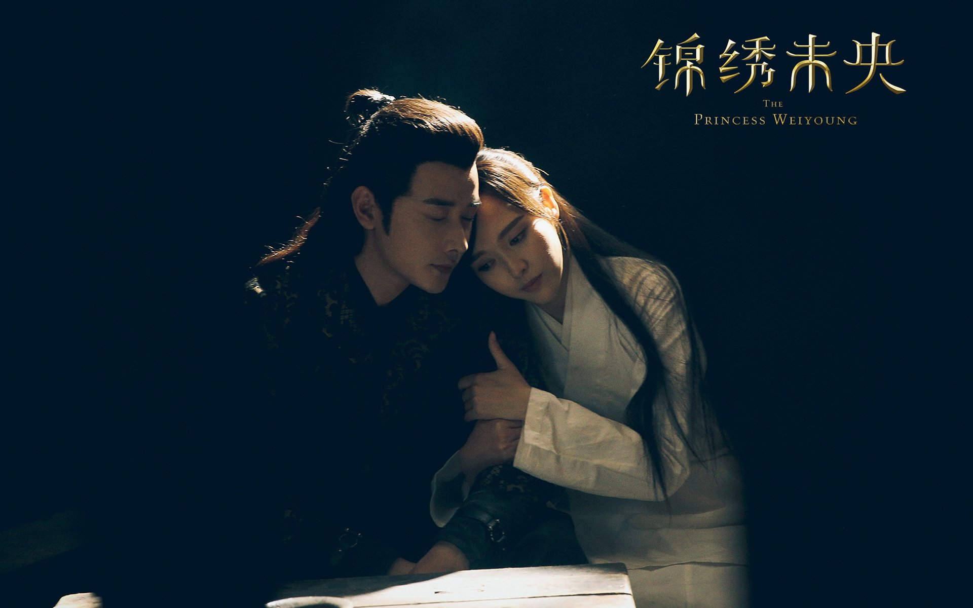 罗晋请唐嫣《无双》剧组喝奶茶，娱乐圈的甜蜜瞬间！