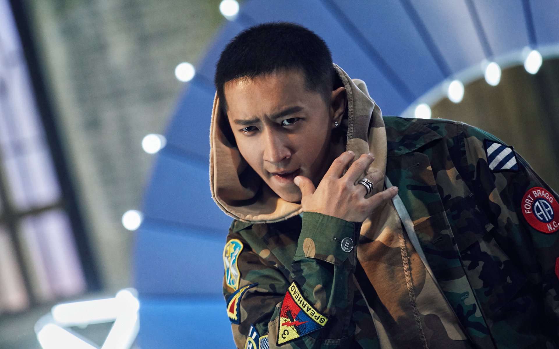 这一次，失去明星光环的赵薇，让大家失望了彻底原形毕露！五位“国家一级演员”被除名，老戏骨也插翅难逃