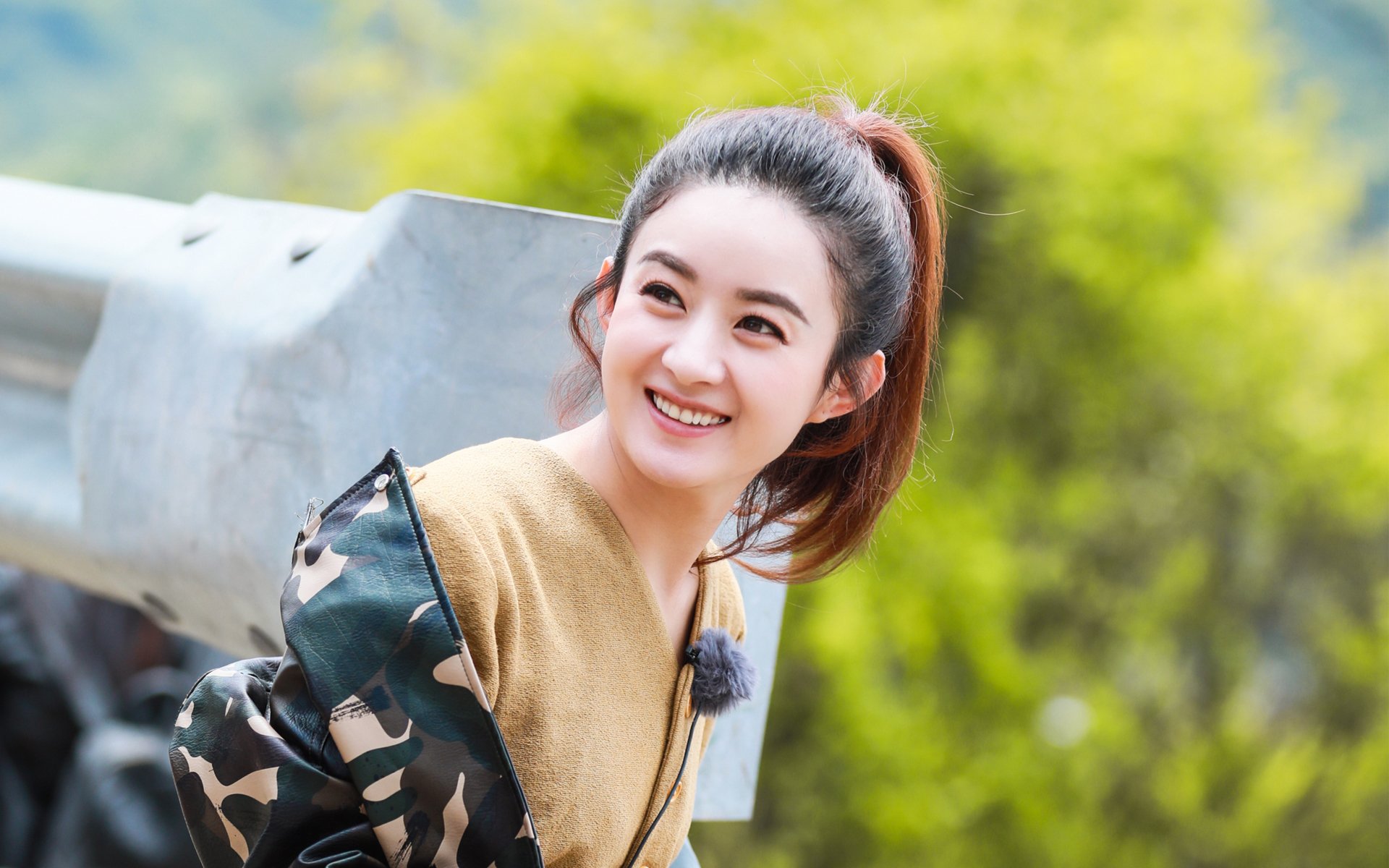 顶流女星「下海」，被骂疯了